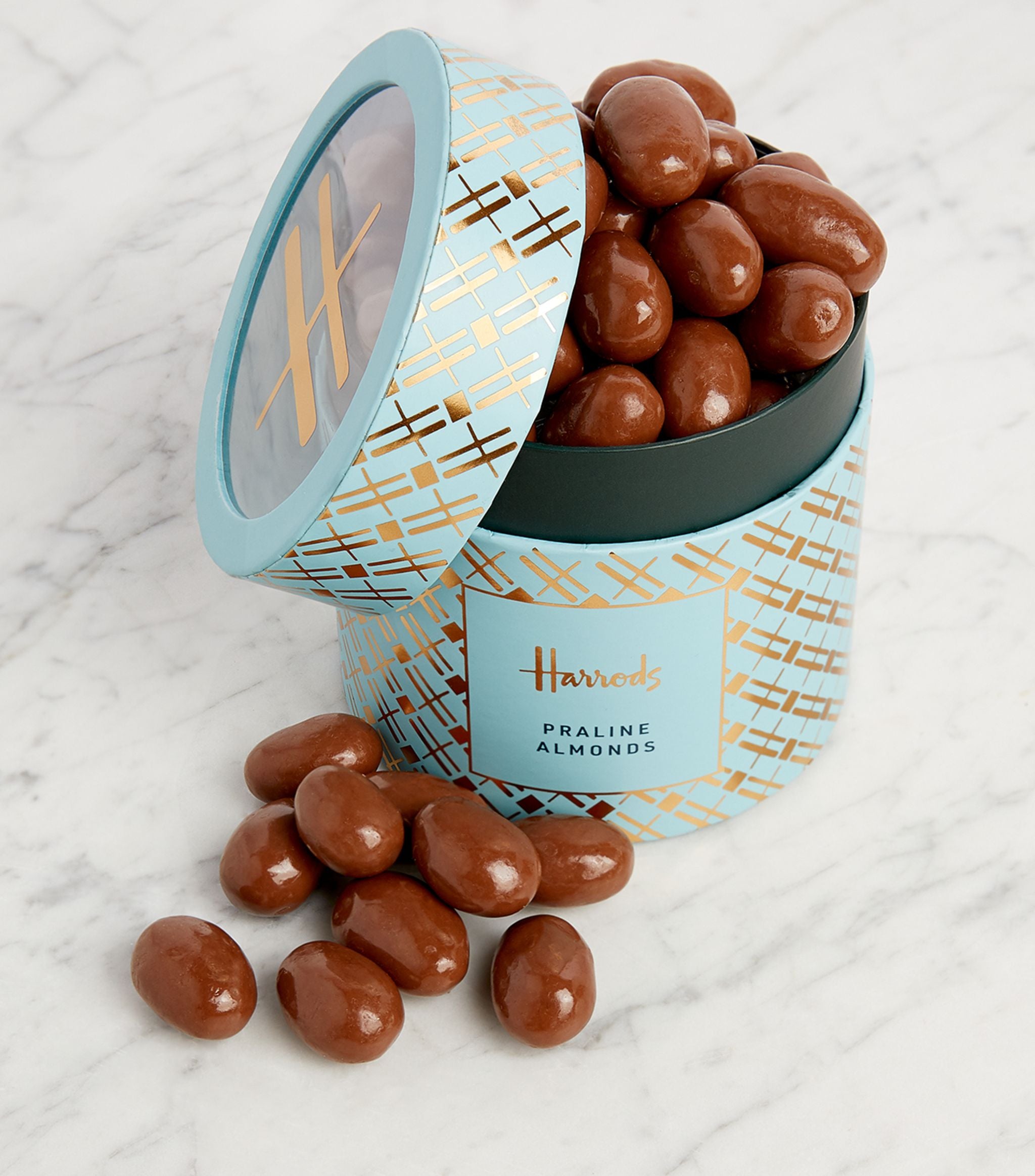 Praline Almonds (325g) GOODS Harrods   