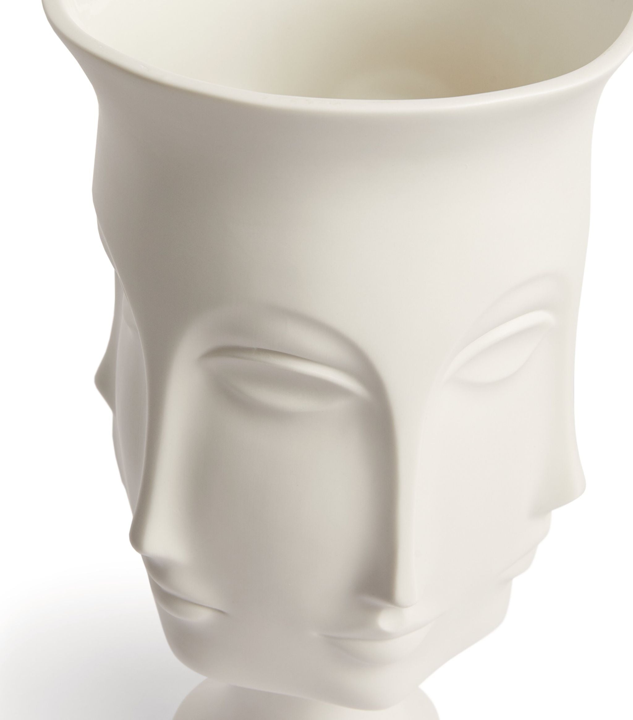 Ja Muse - Dora Maar Urn 1 GOODS Harrods   