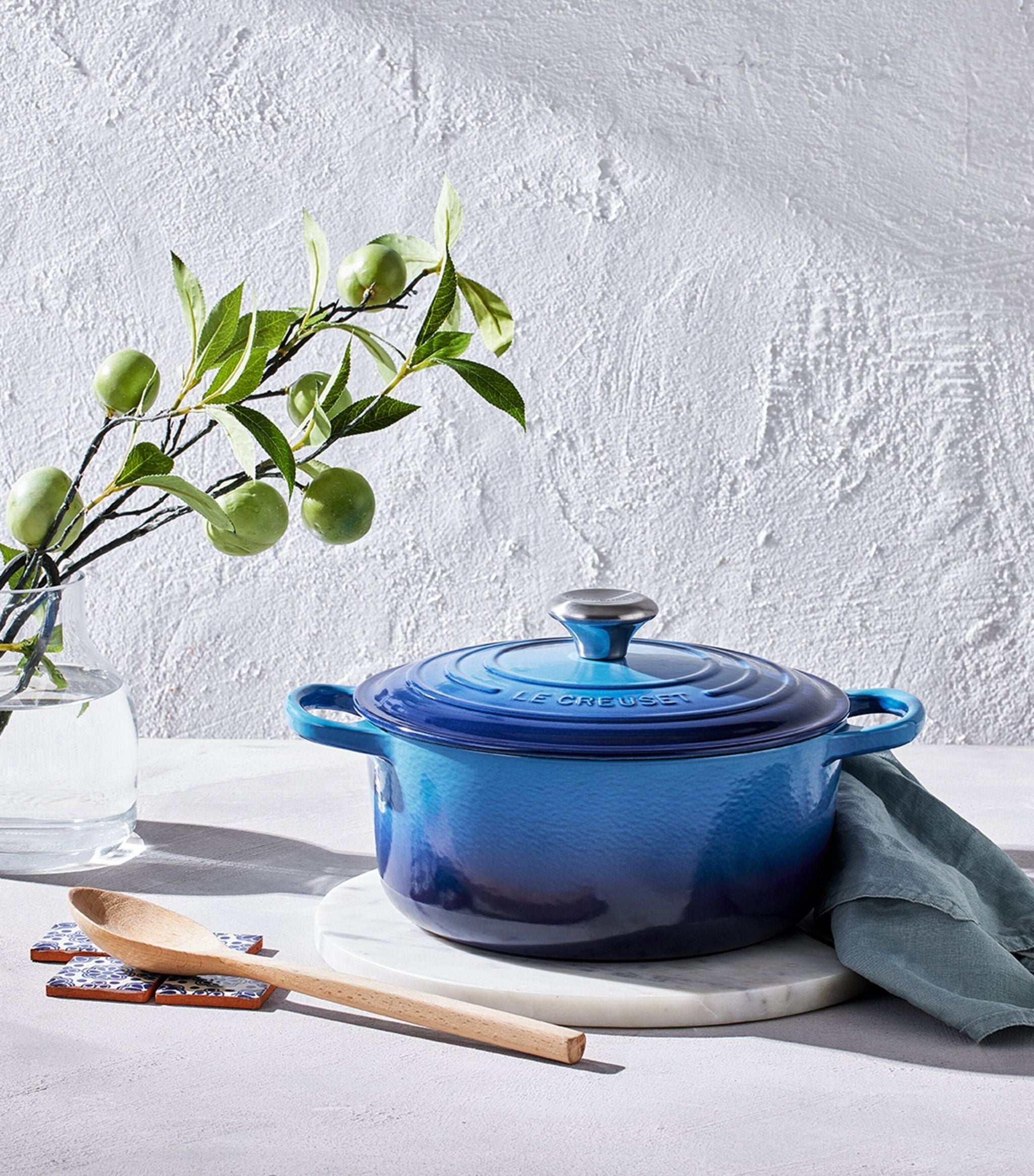 Signature Round Casserole Dish (20cm) GOODS Harrods   