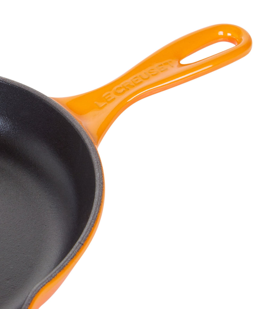 Volcanic Signature Cast Iron Skillet (23cm)