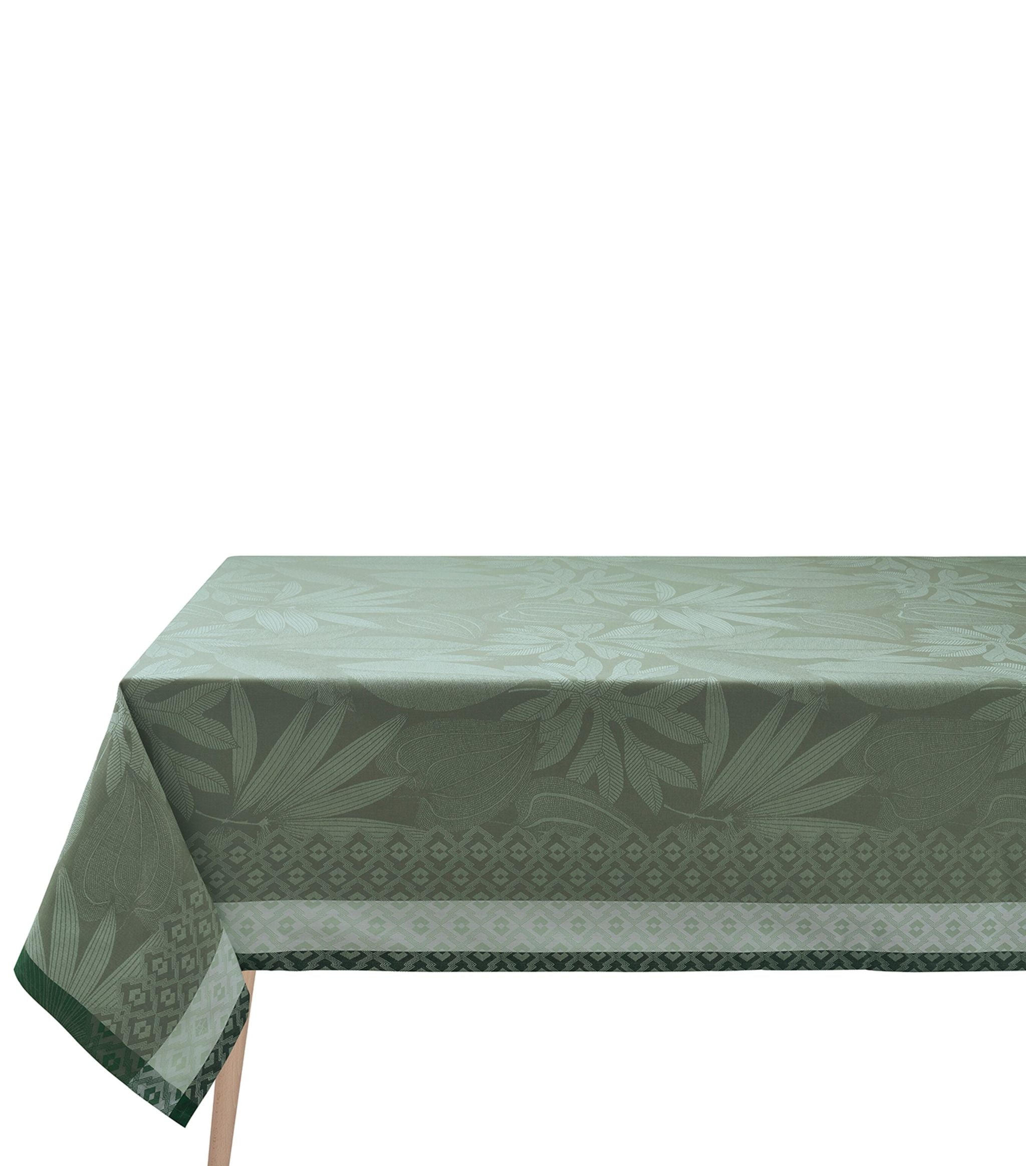 Nature Sauvage Tablecloth (175cm x 250cm) GOODS Harrods   