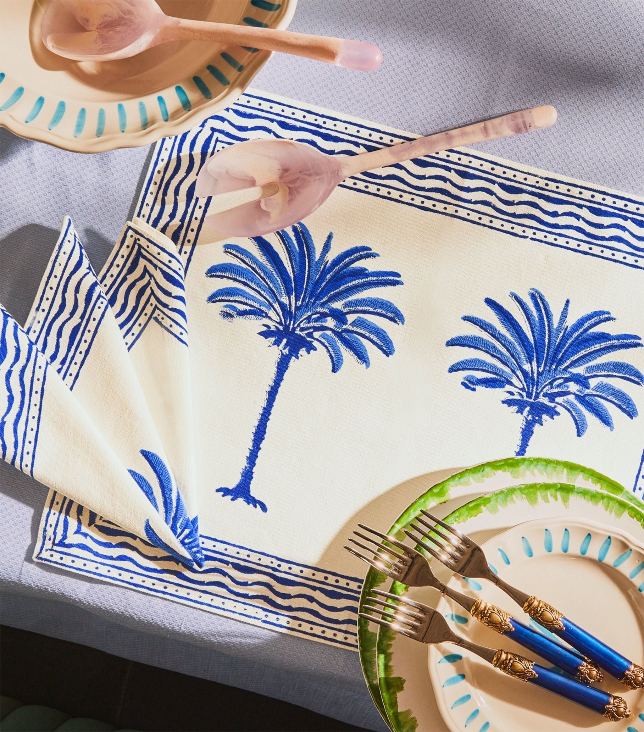 Palm Tree Placemat (40cm x 50cm) GOODS Harrods   