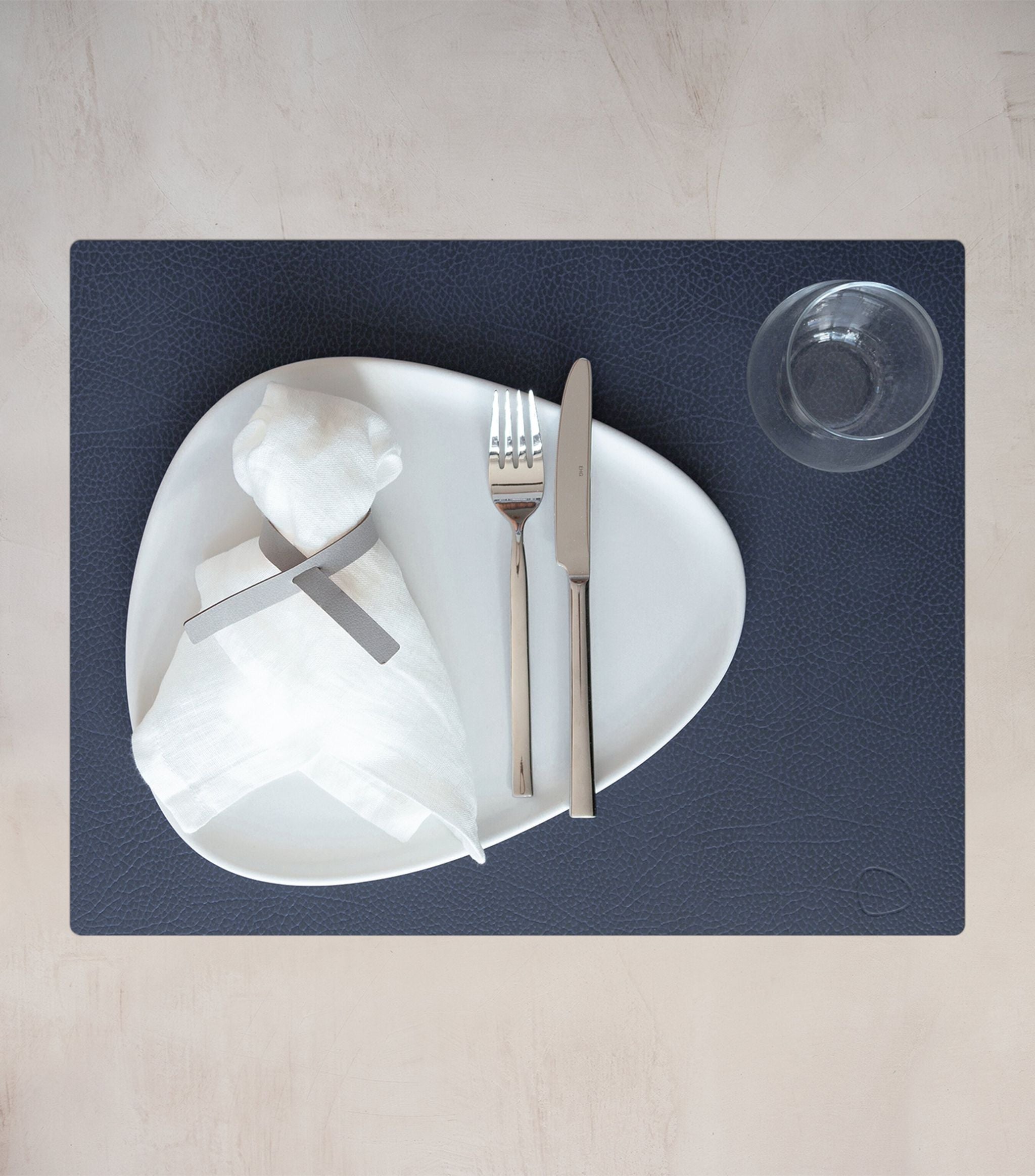 Hippo Square Placemats (Set of 4) Tableware & Kitchen Accessories Harrods   