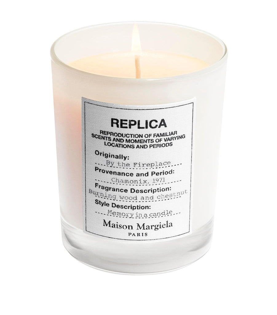 Replica By The Fireplace Candle (185g)