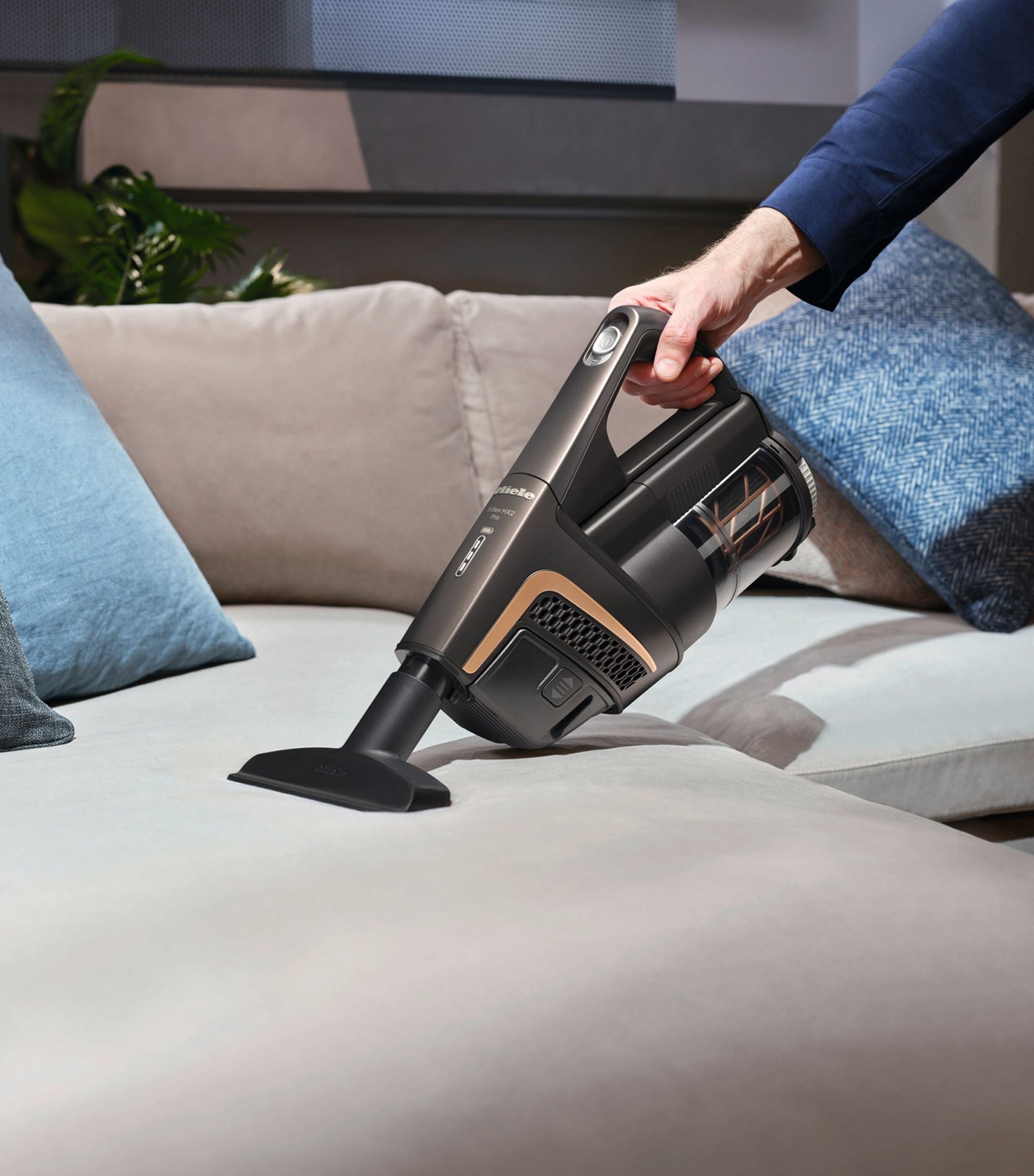 Triflex HX2 Pro Vacuum GOODS Harrods   