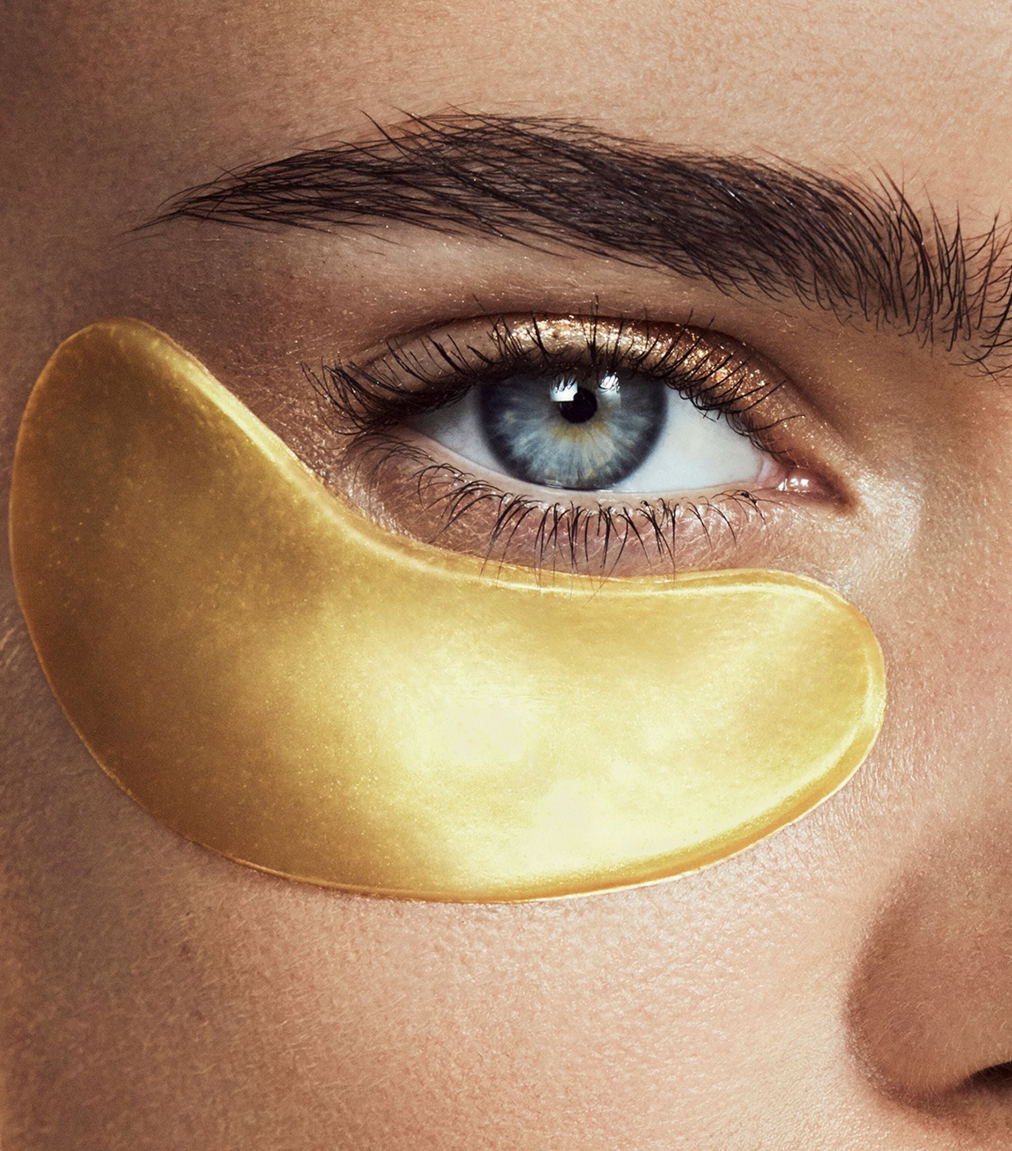 Hydra-Bright Golden Eye Treatment Mask GOODS Harrods   