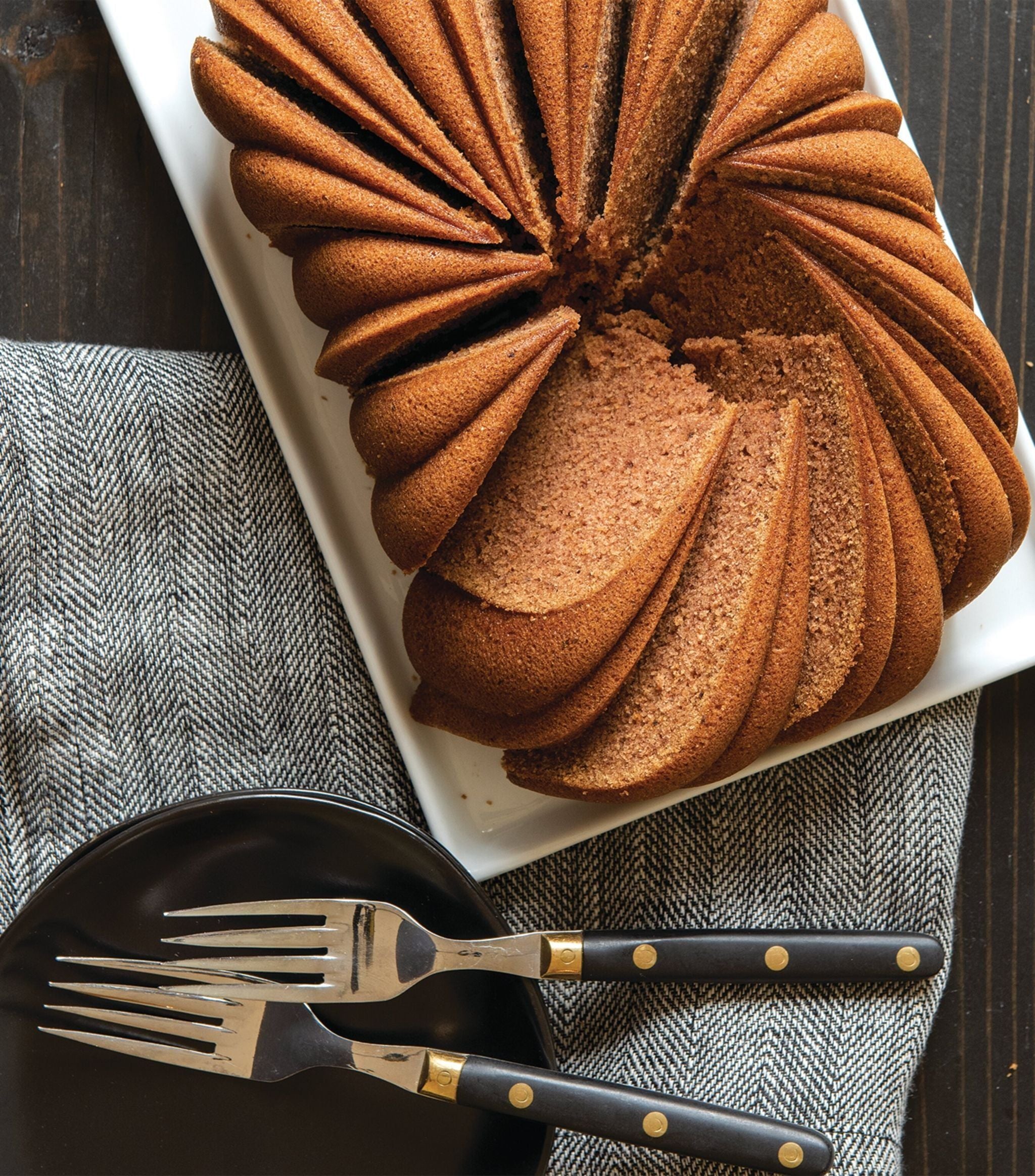 Classic Fluted Loaf Pan (15cm) GOODS Harrods   