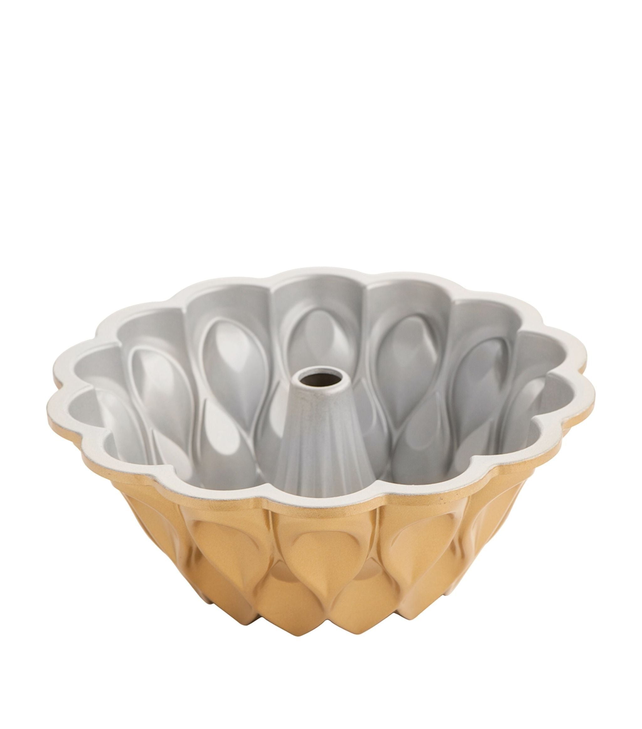 Crown Bundt Pan (22cm) GOODS Harrods   