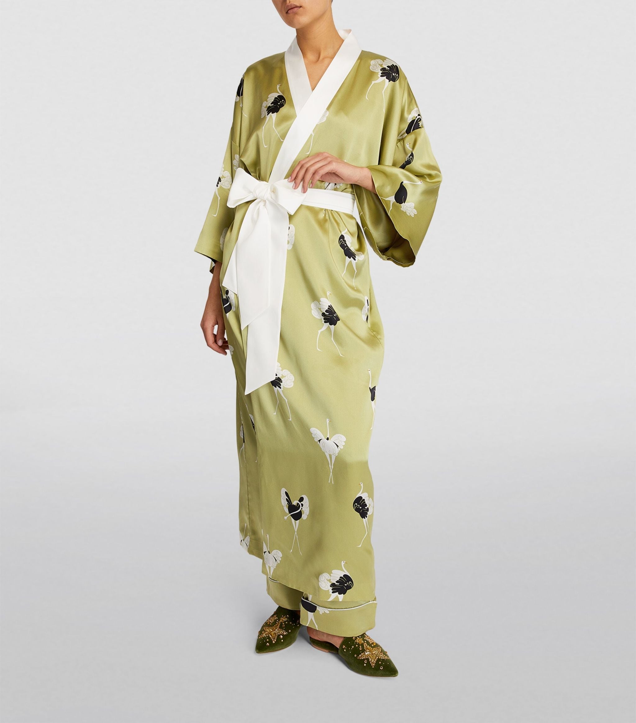 Silk Queenie Long Robe GOODS Harrods   