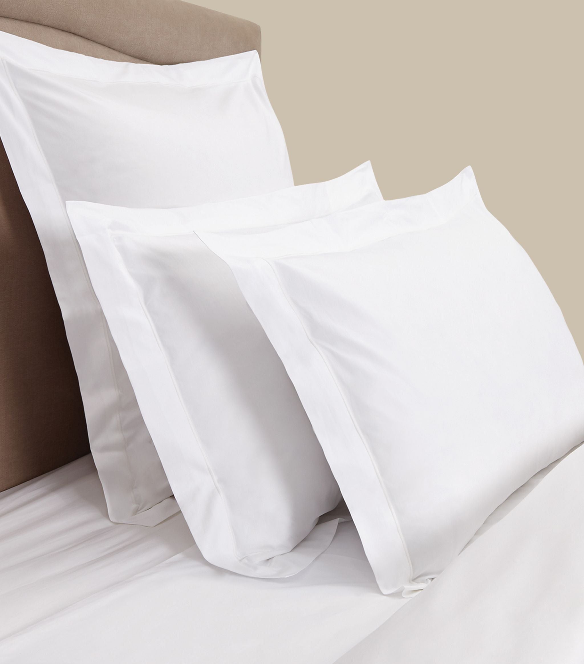 Helmshore King Fitted Sheet (150cm x 200cm) GOODS Harrods   