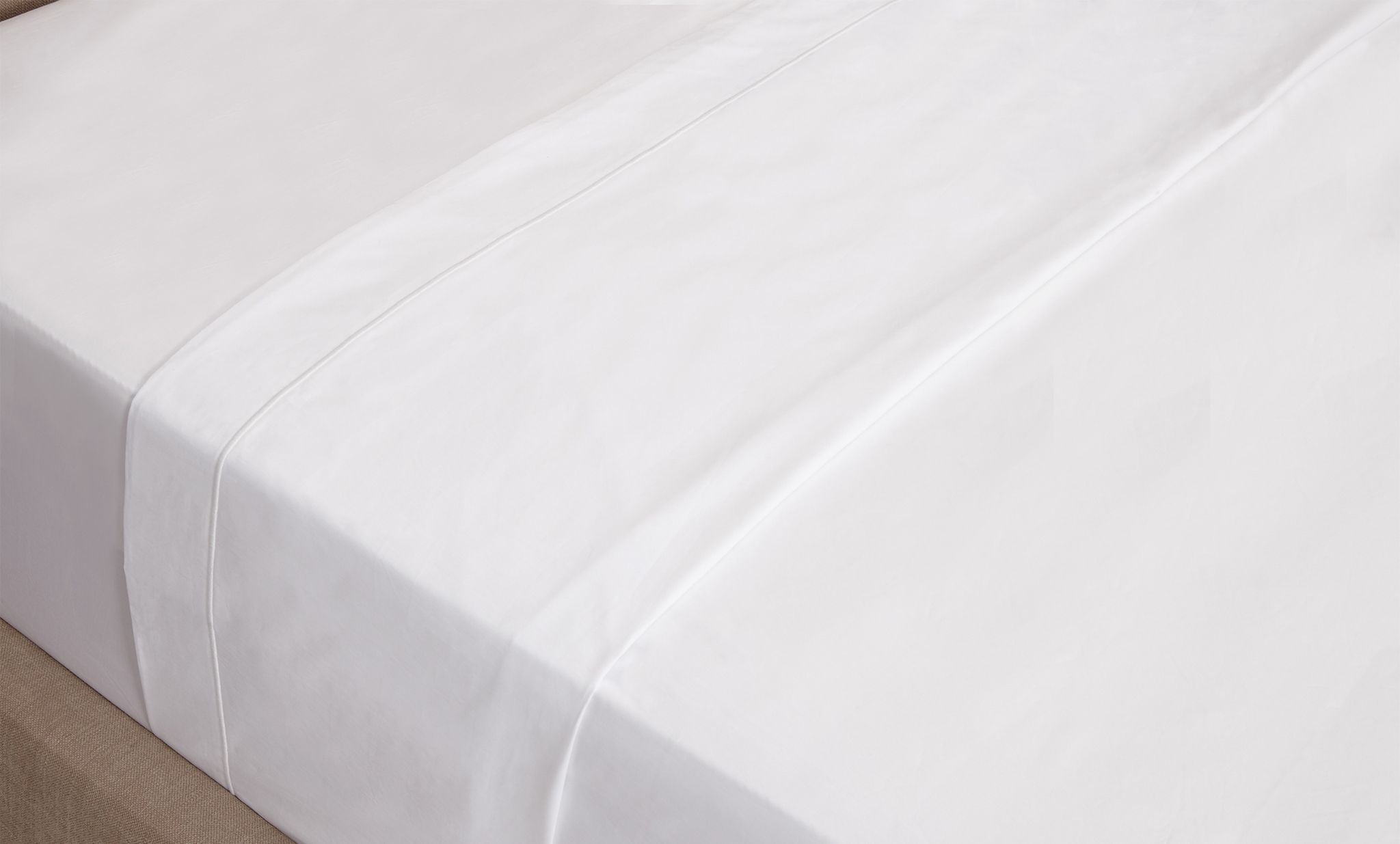 Helmshore Super King Flat Sheet (305cm x 320cm) GOODS Harrods   