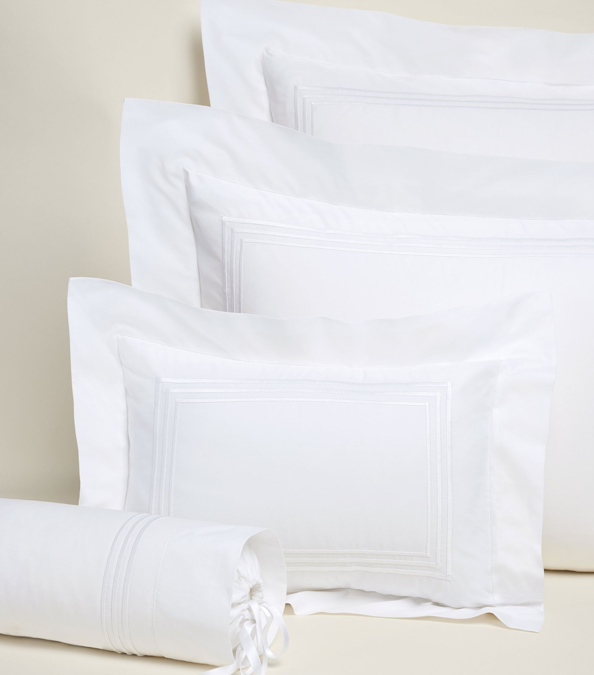 Tre Righe Oxford Pillowcase (50cm x 90cm) GOODS Harrods   