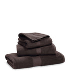 Avenue Bath Towel (75cm x 137cm) GOODS Harrods   