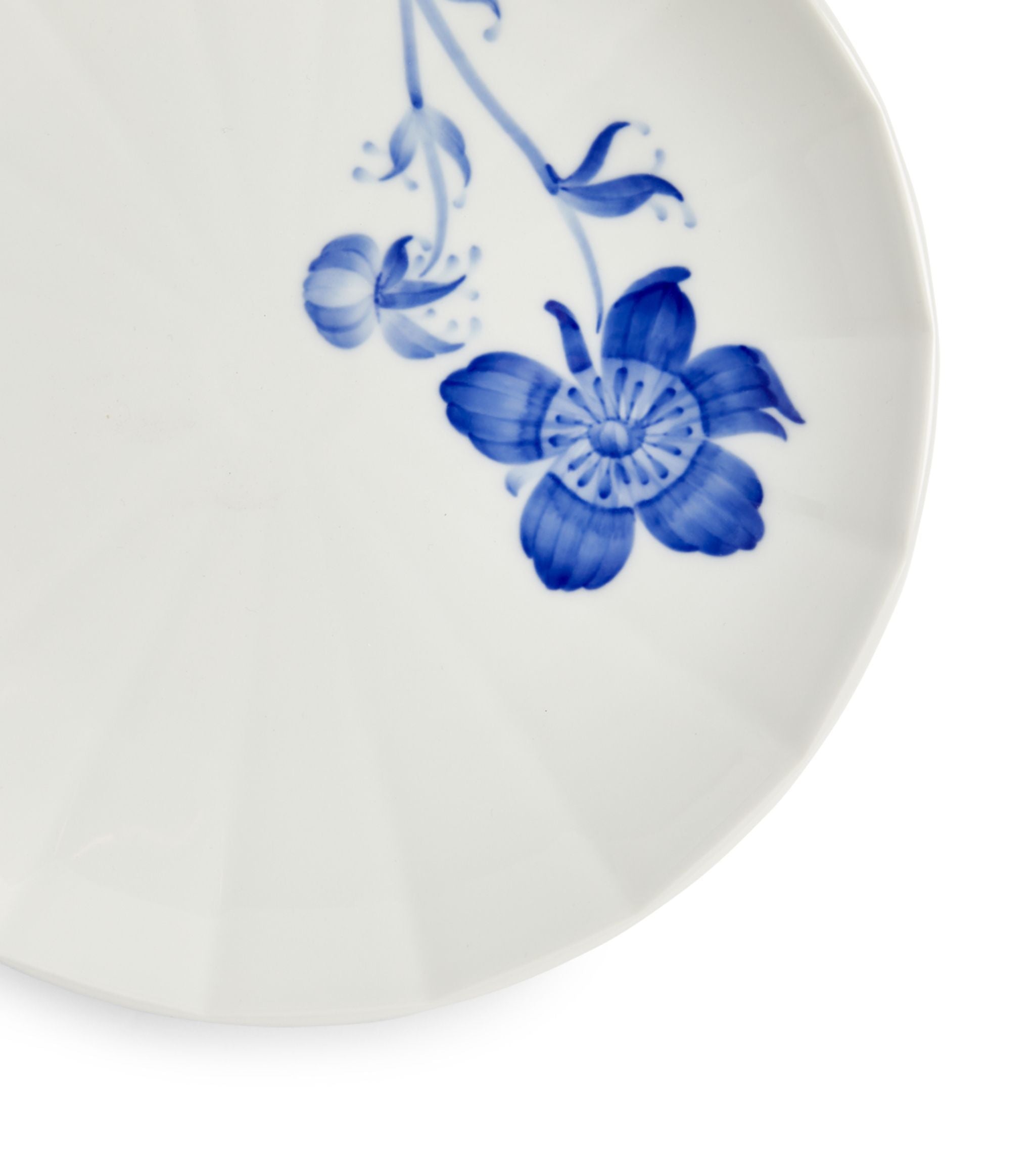 BLOMST PLATE FRENCH ANEMONE 22CM GOODS Harrods   