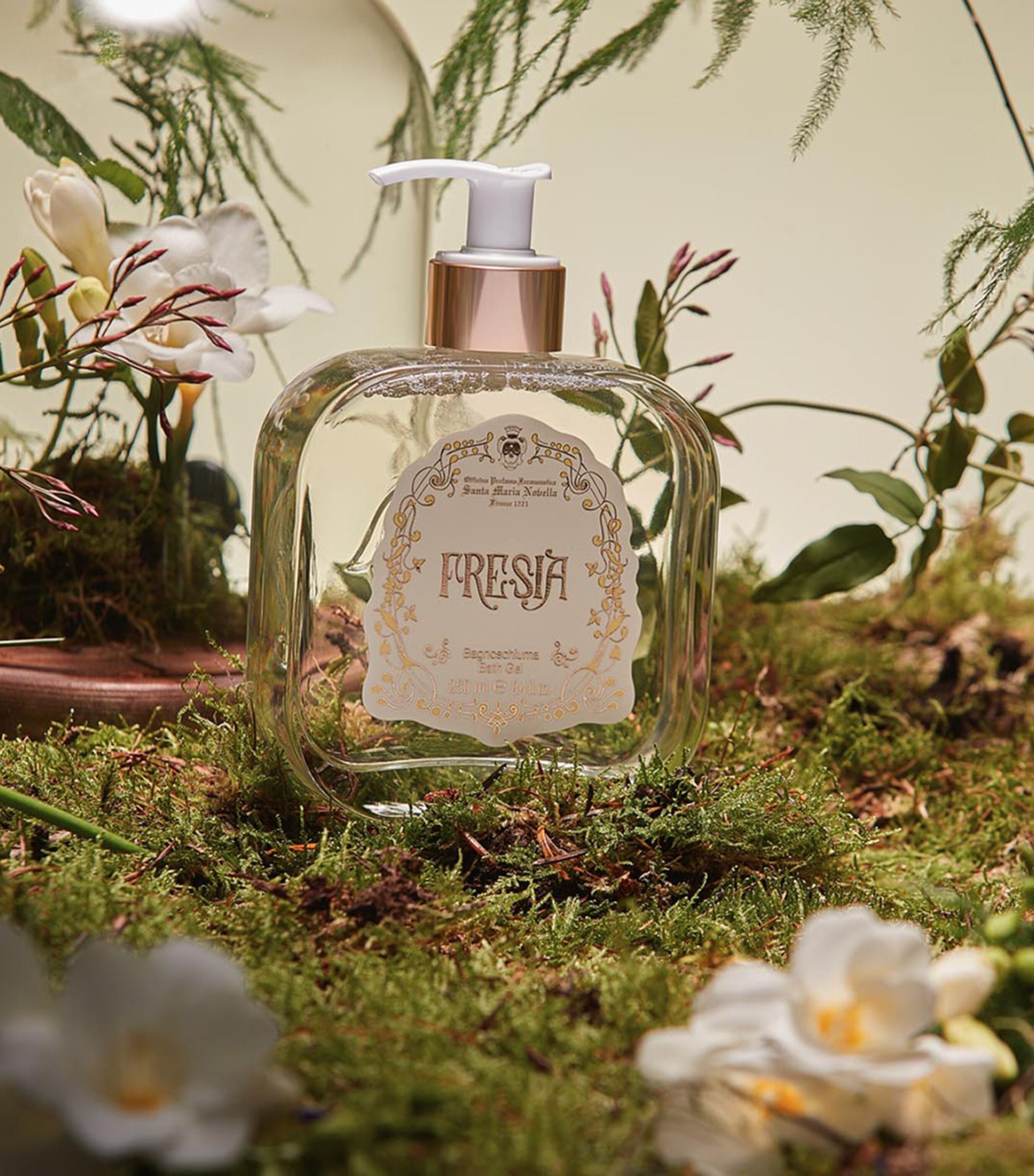 SMNOVELLA BATH GEL FRESIA 23 GOODS Harrods   