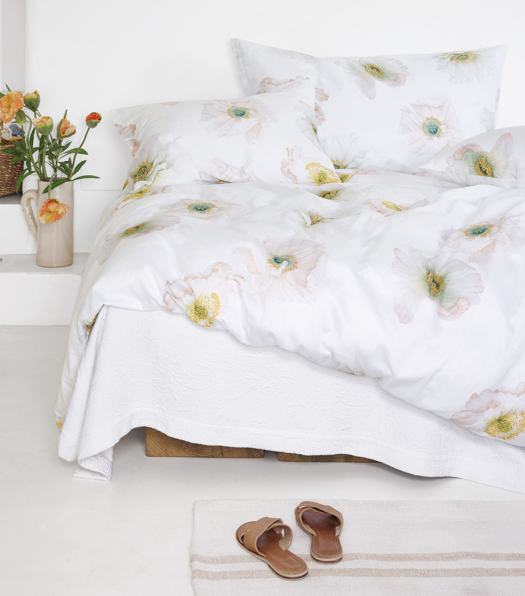 Poppy Oxford Pillowcase (50cm x 75cm) GOODS Harrods