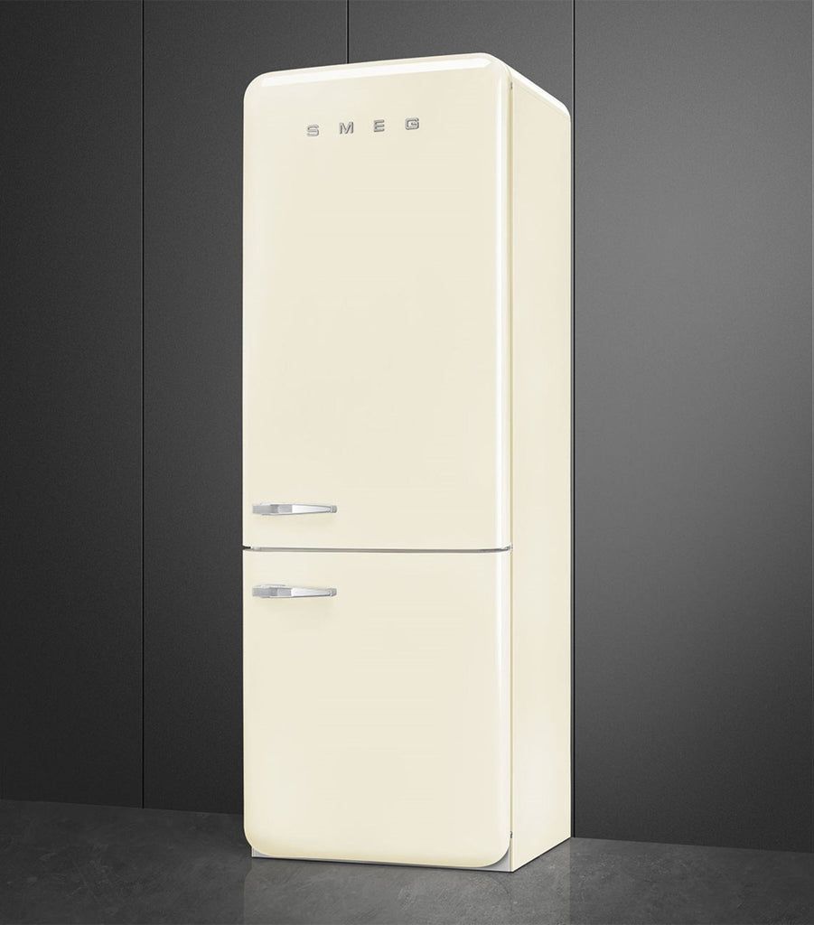 FAB38 Fridge