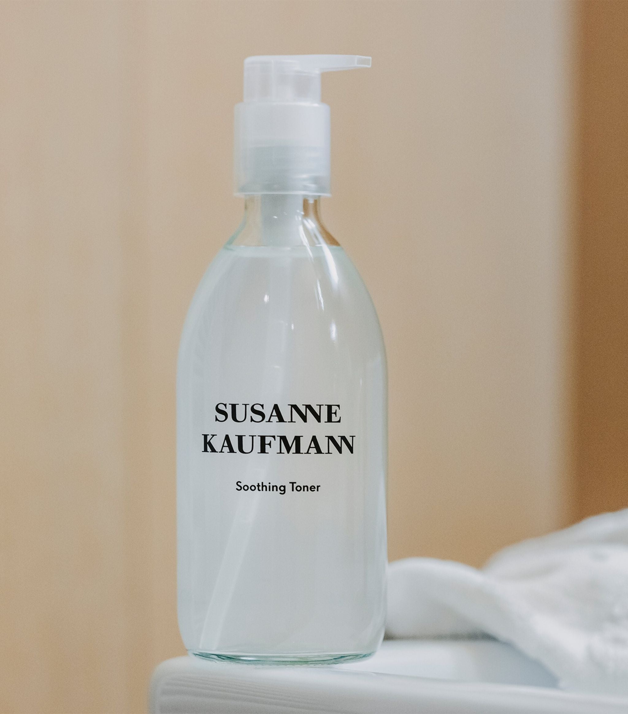 Soothing Toner (250ml) GOODS Harrods   