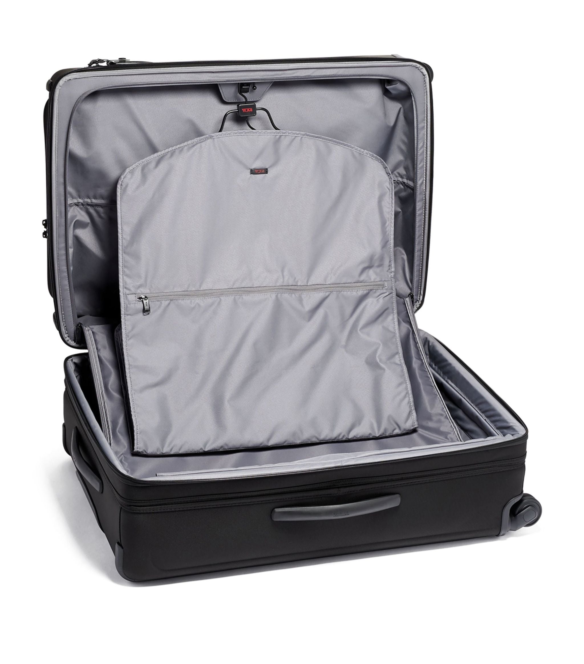 Alpha 3 Extended Trip Expandable 4-Wheel Packing Case (78.5cm) GOODS Harrods   