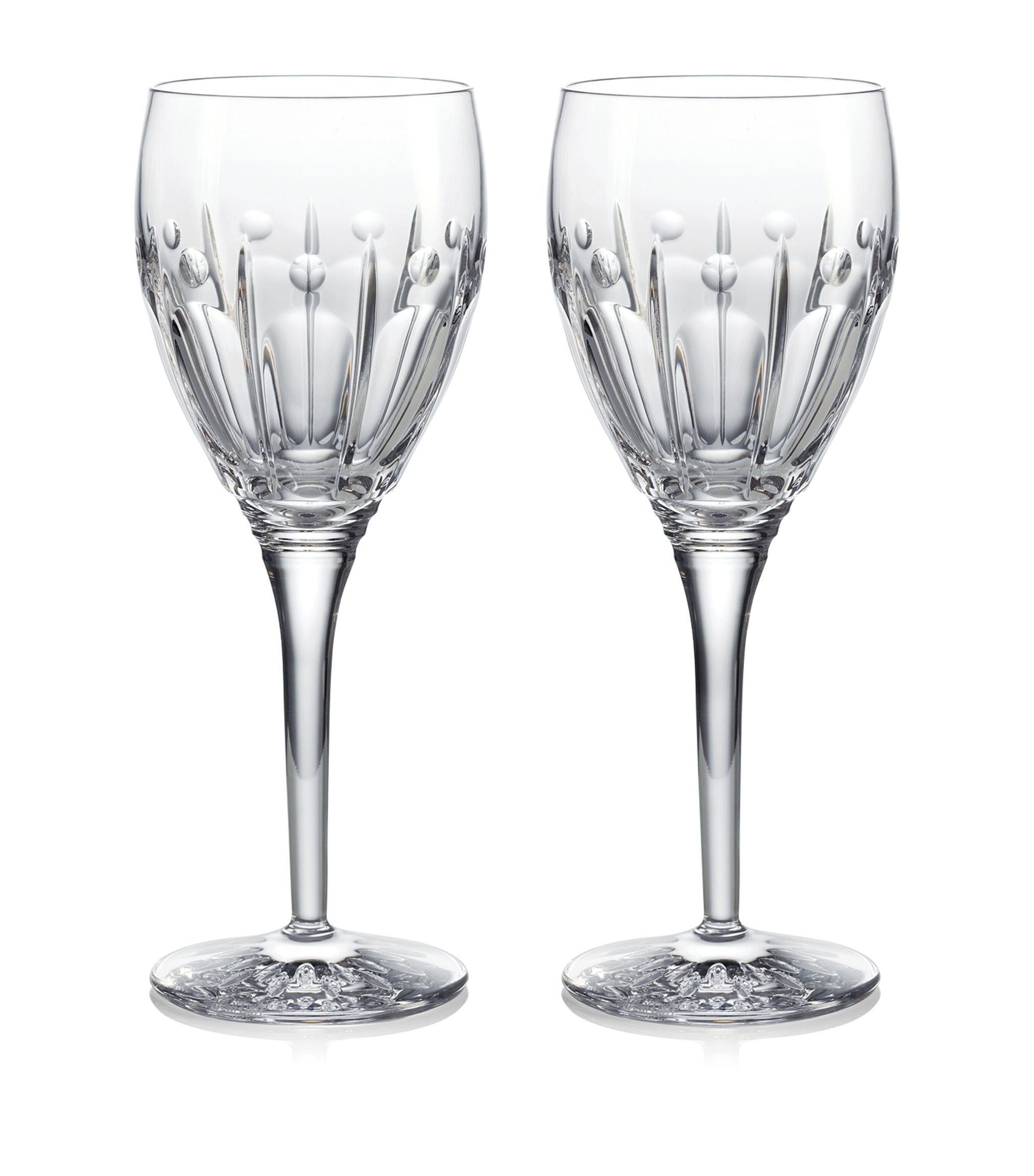 Set of 2 Winter Wonders Wine Glasses (440ml) GOODS Harrods   