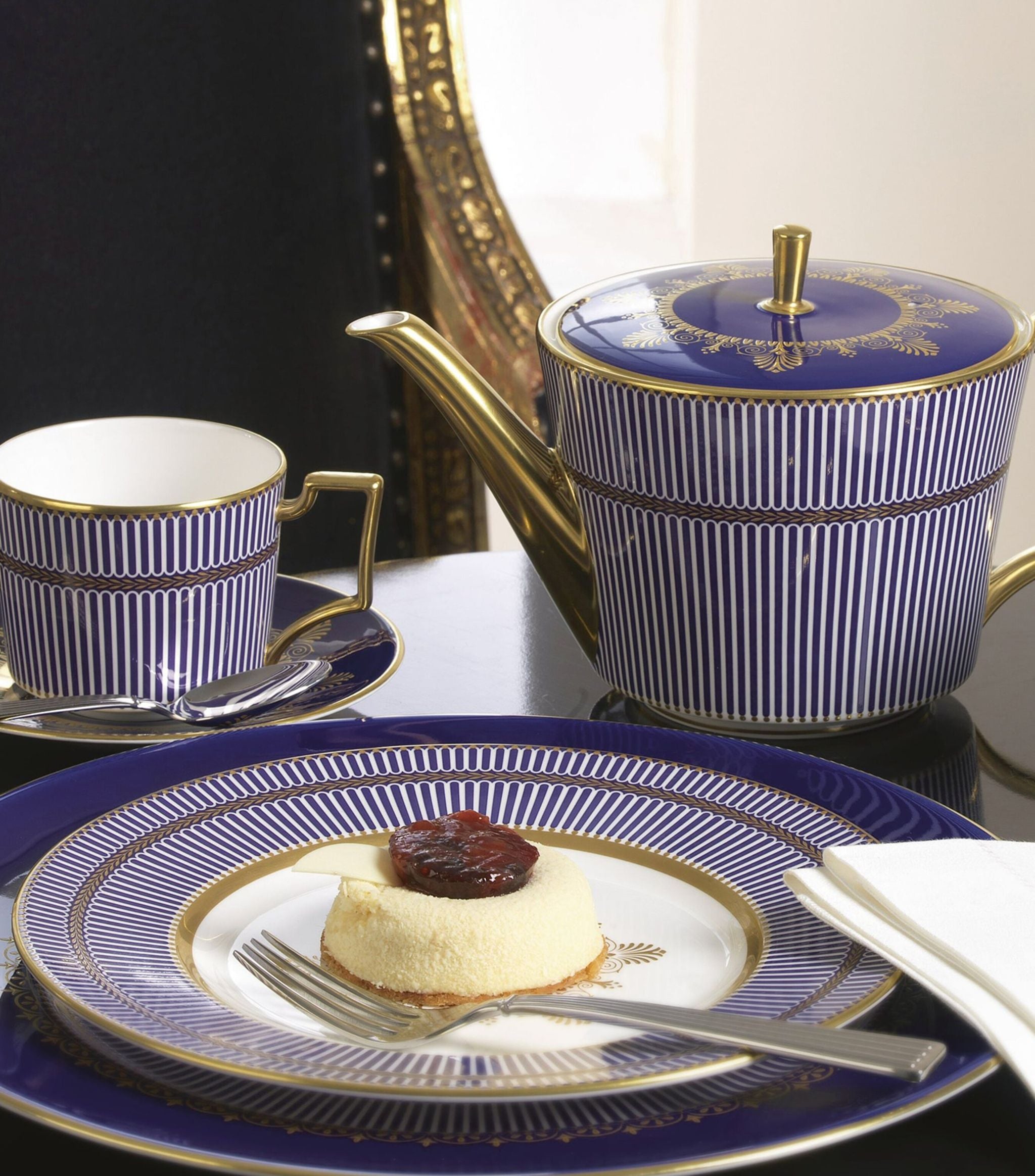 Anthemion Blue Teacup GOODS Harrods   