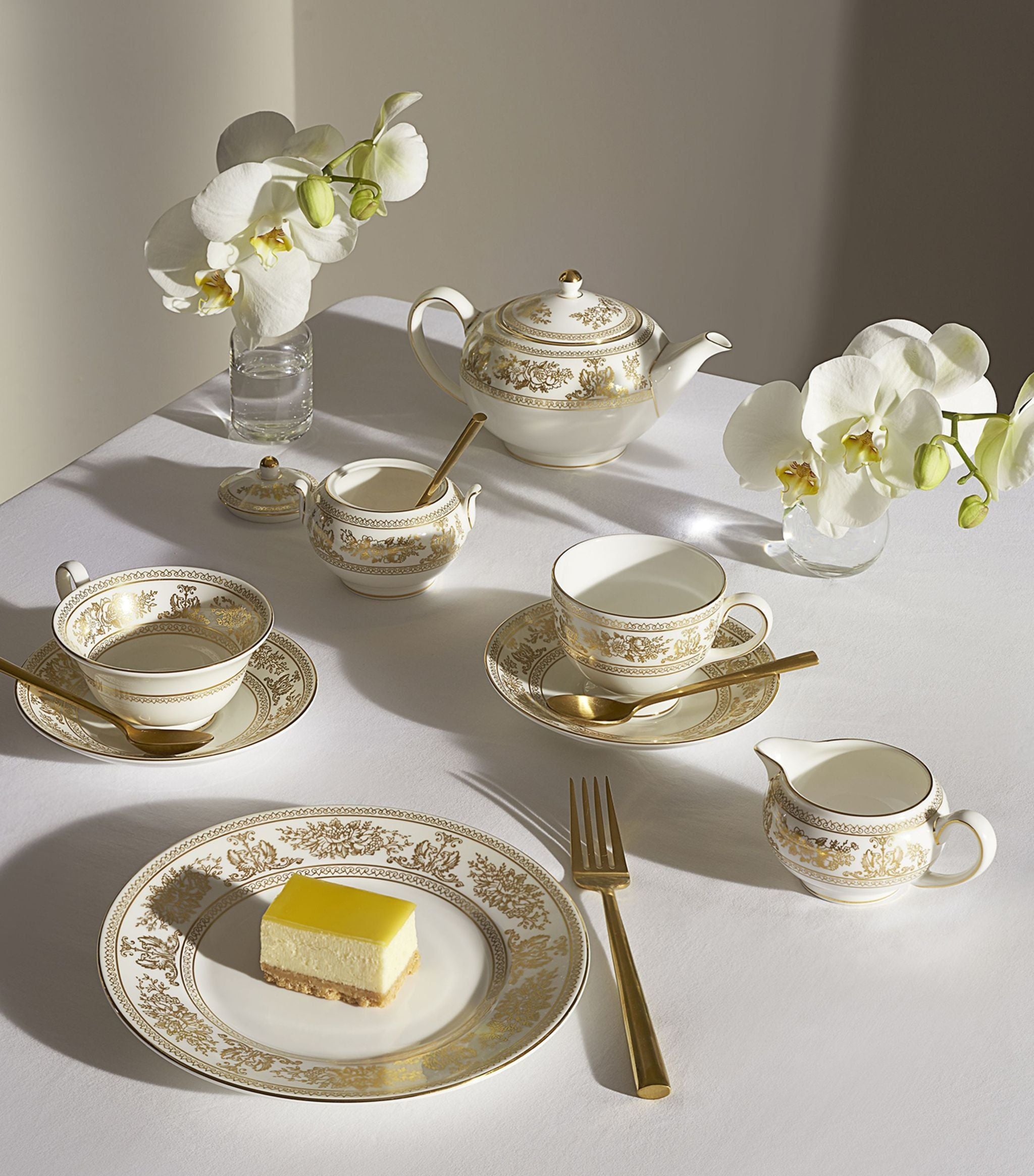 Gold Columbia Leigh Cup and Saucer GOODS Harrods   