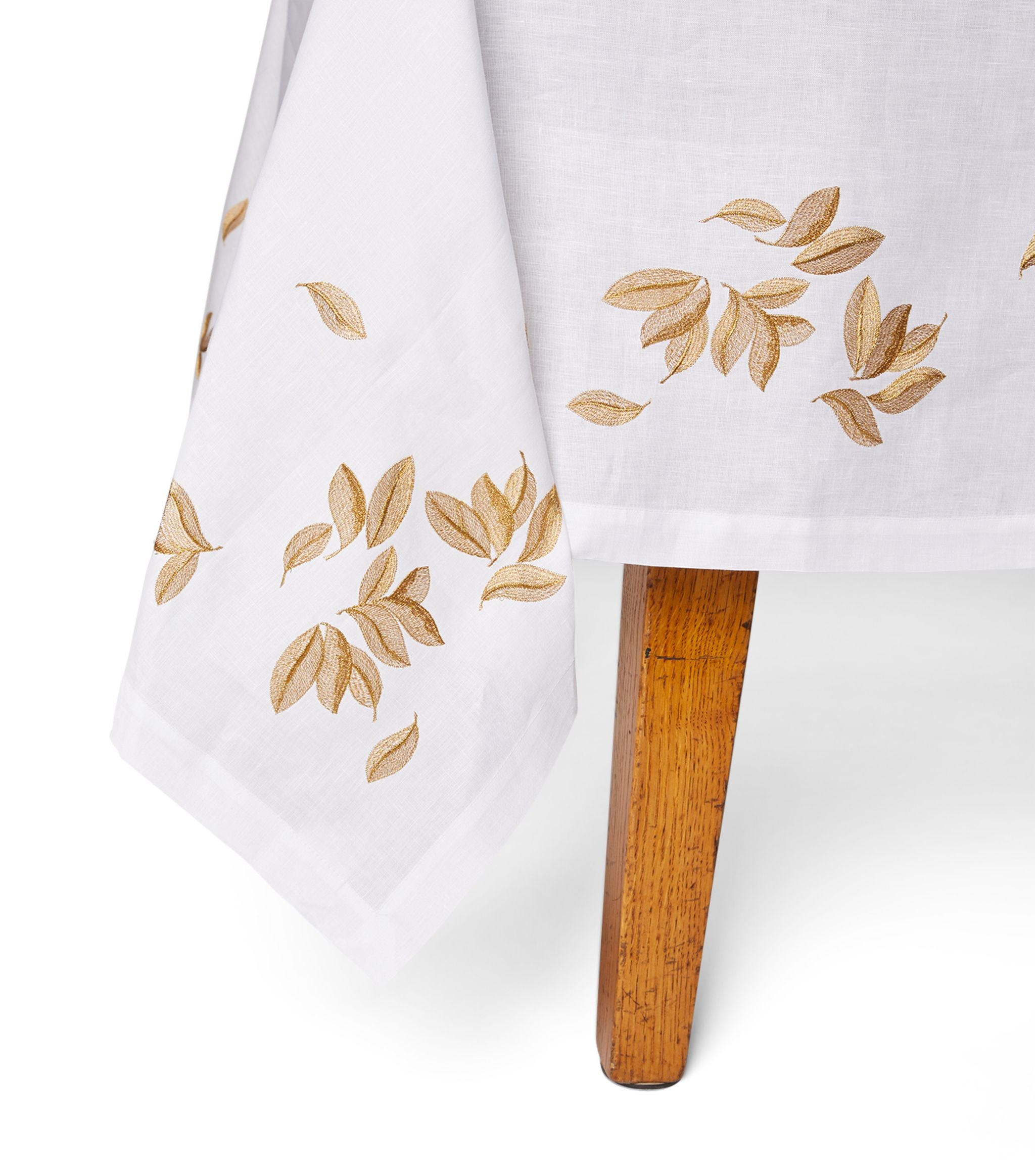 Siena Linen Tablecloth (170cm x 370cm) GOODS Harrods   