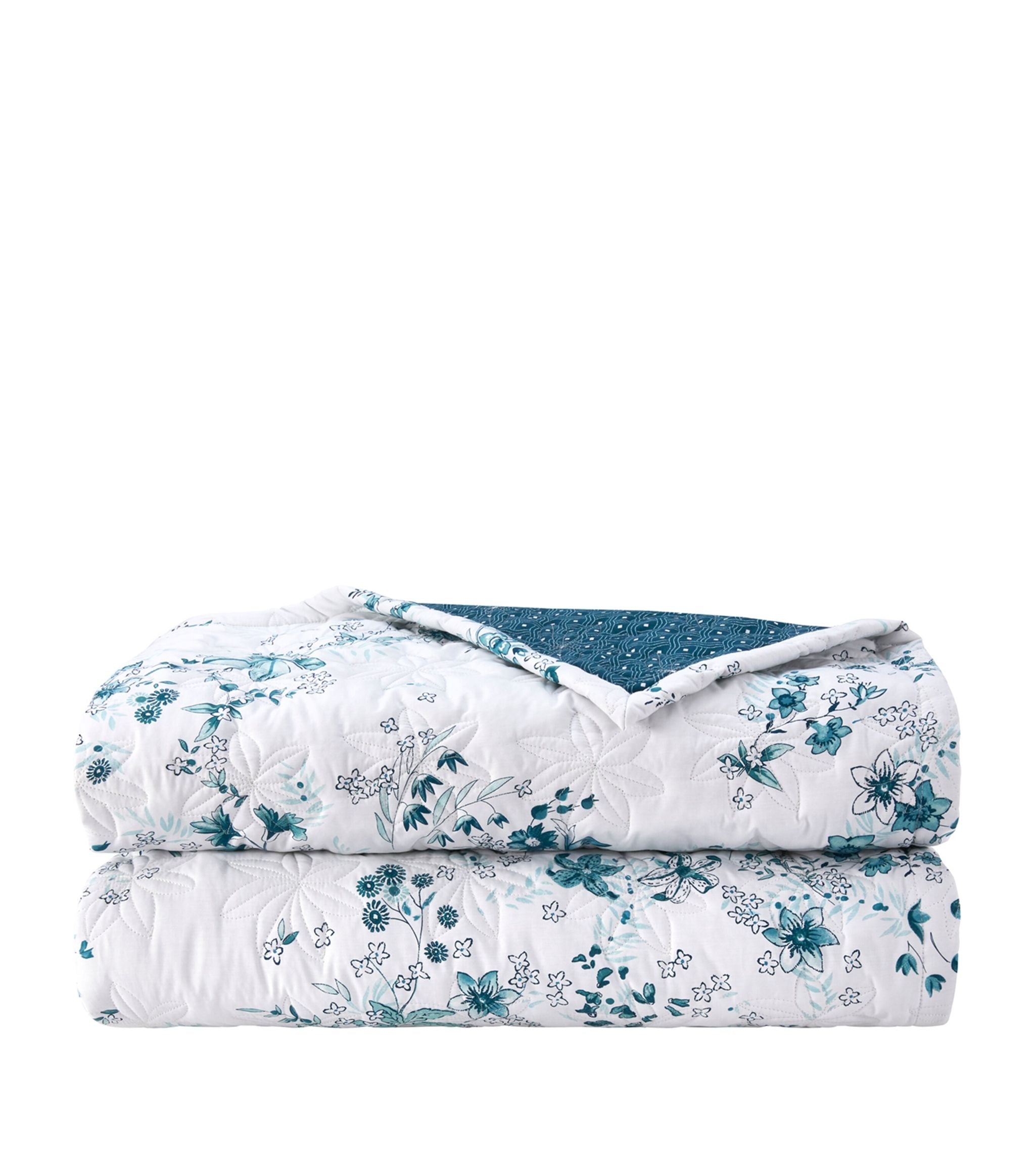 Sylve Double Bedspread (250cm x 250cm) GOODS Harrods   