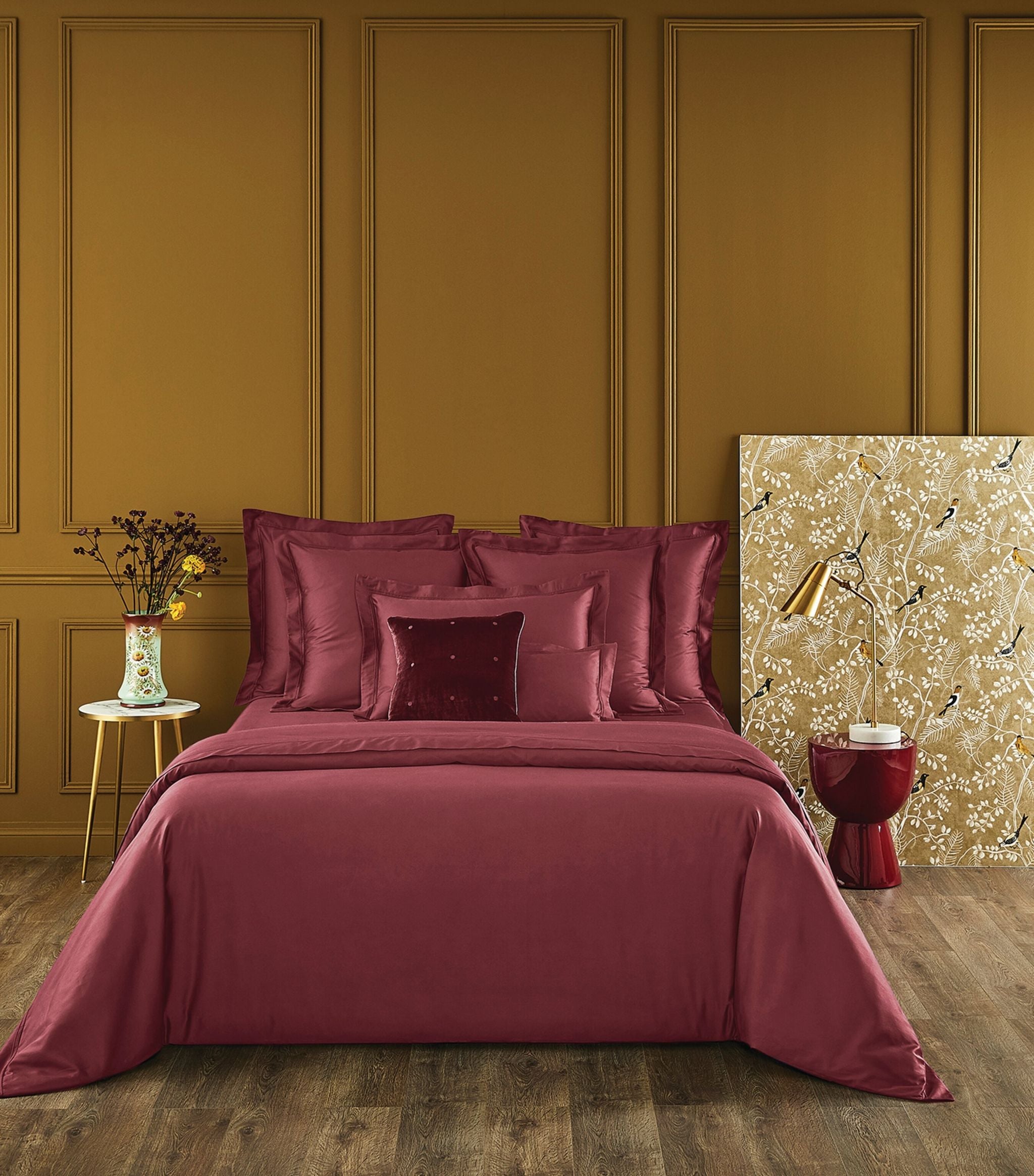 Triomphe Single Flat Sheet (180cm x 295cm) GOODS Harrods   