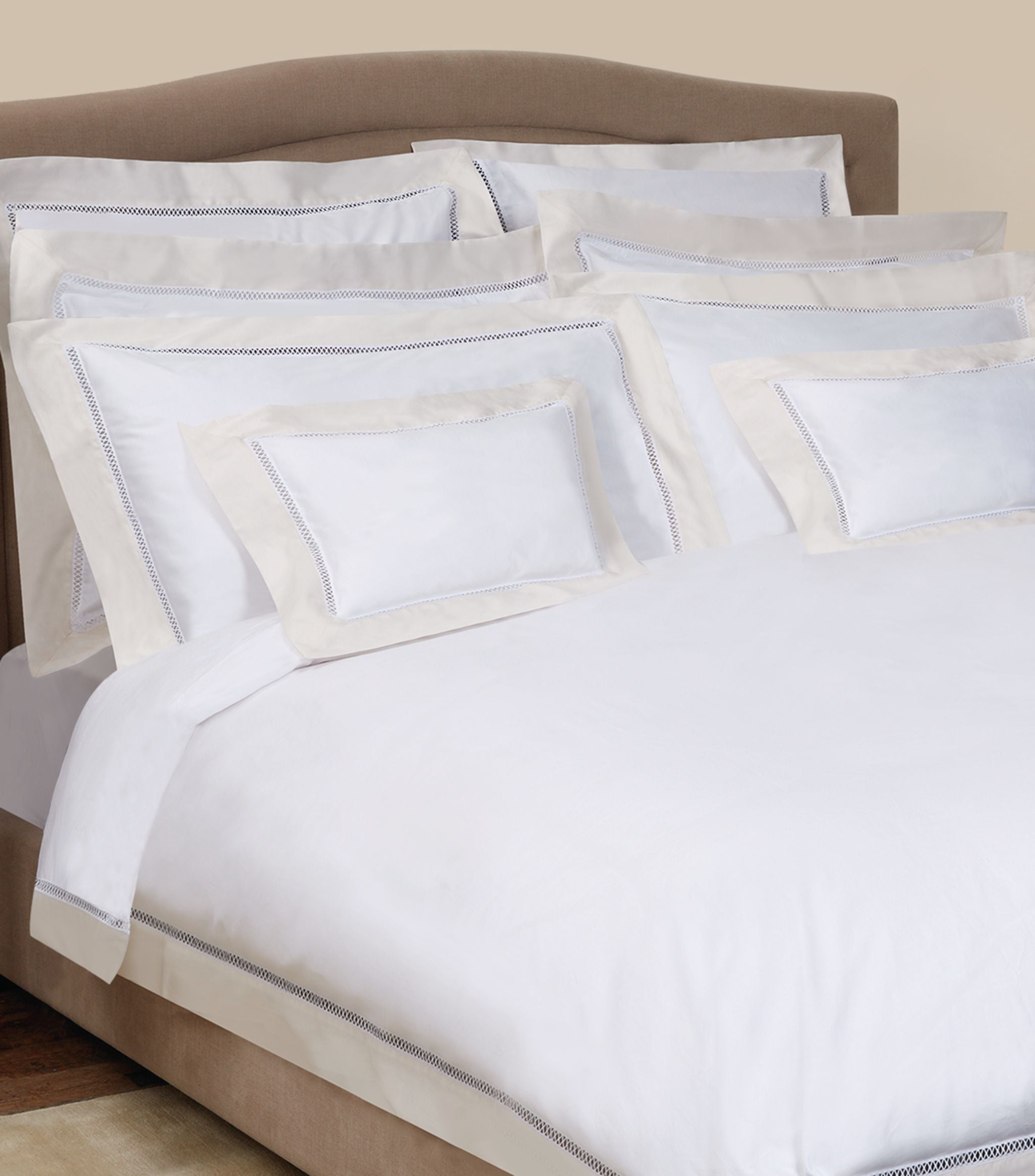 Walton King Duvet Cover (240cm x 220cm) GOODS Harrods   